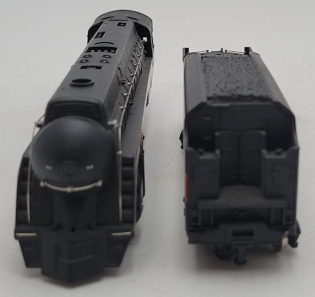 Bachmann 41-0658-A4 HO Scale N&W J-Class 4-8-4 Steam Engine & Tender #610 EX