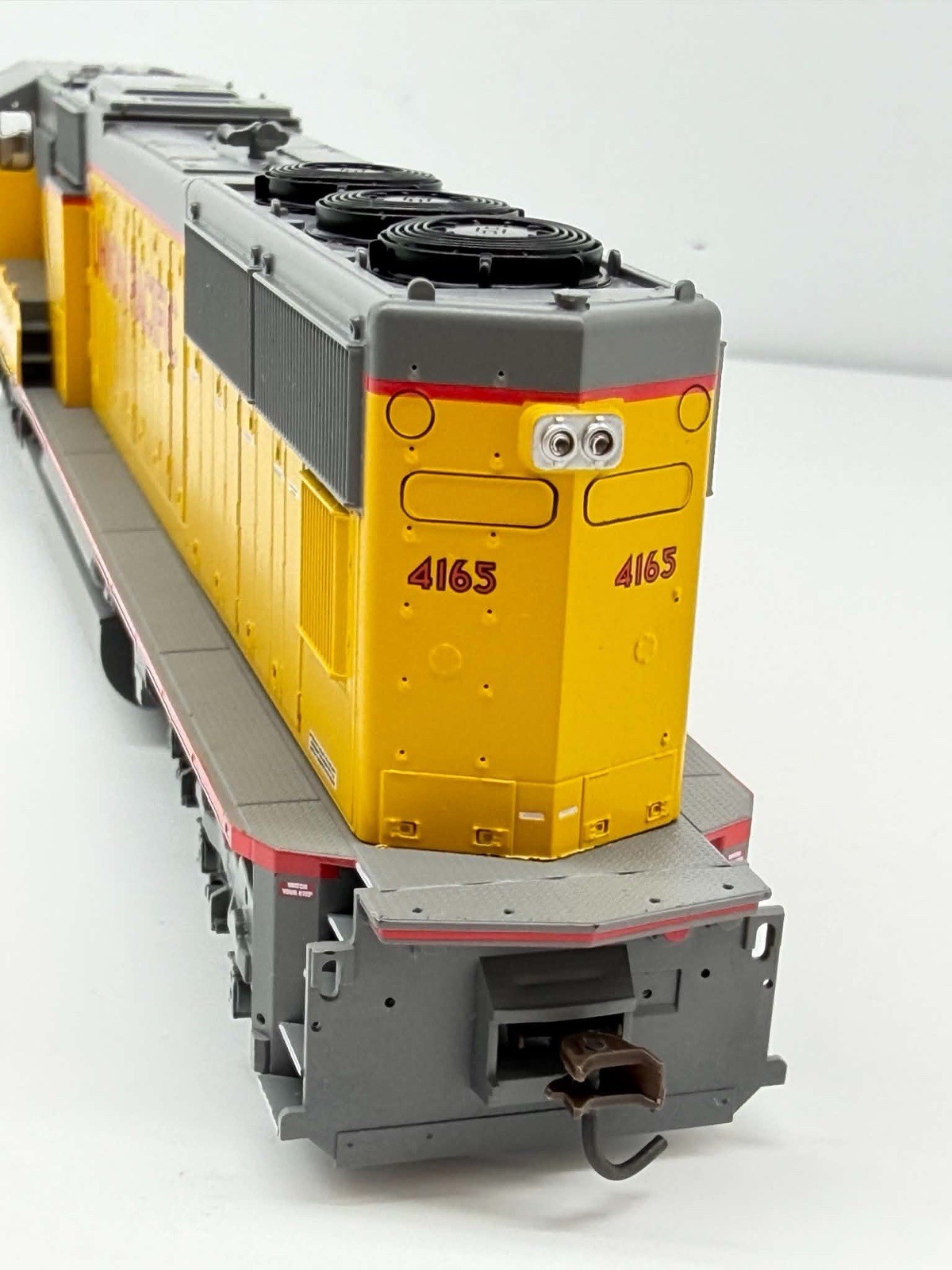 Athearn Genesis HO SD70M Union Pacific #4165 0G6153 MINT Diesel Locomotive