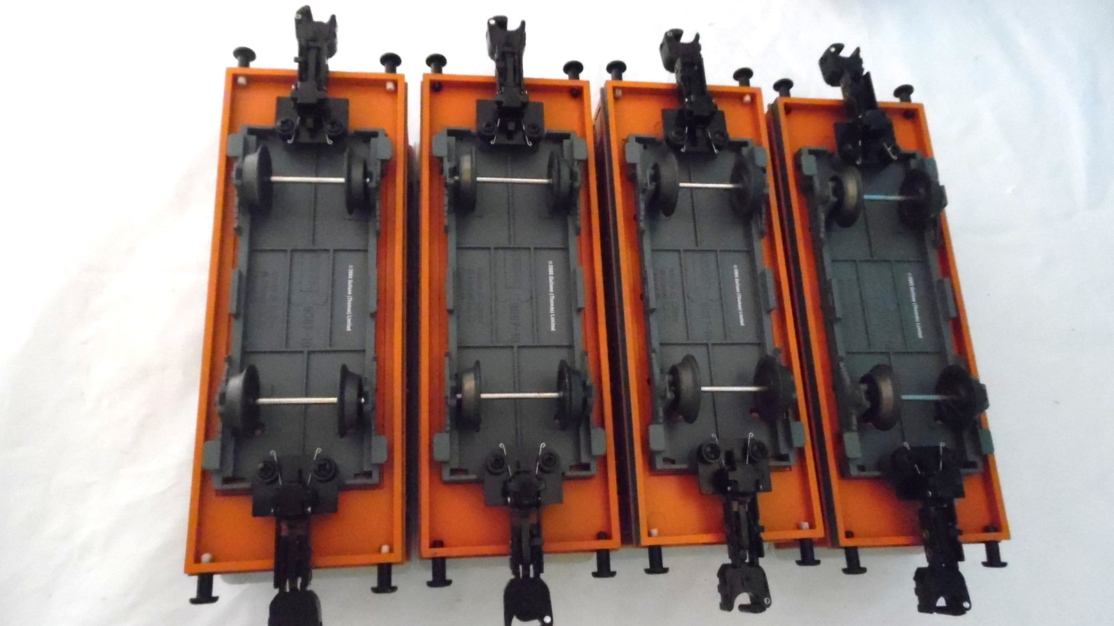 Lionel Thomas & Friends Train Engine w/ 2-Annie & 2-Clarabel Cars, O Gauge