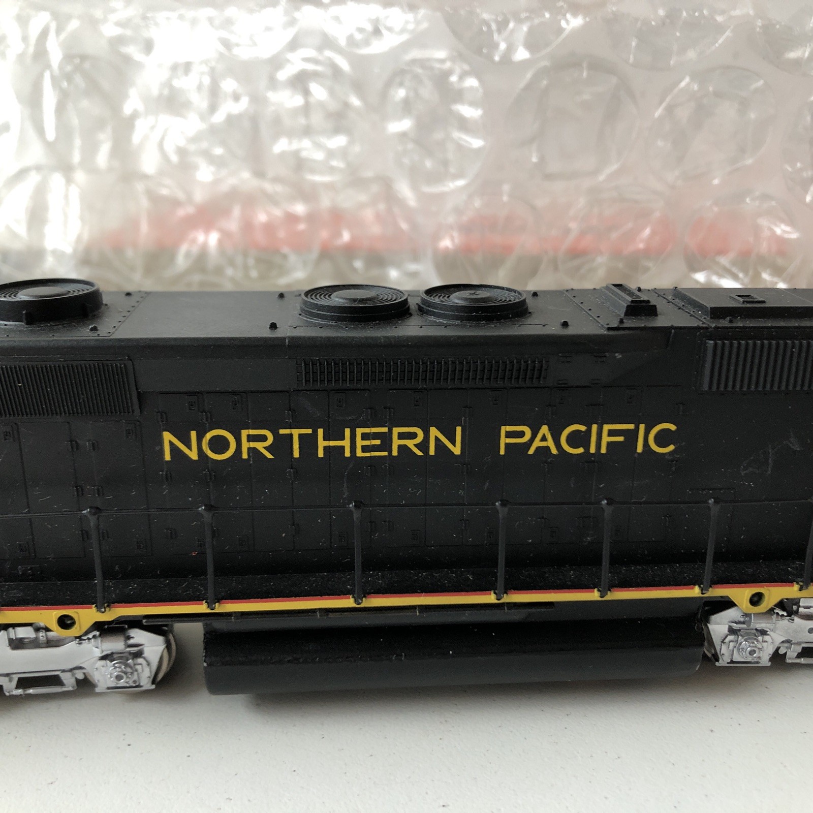 Proto Power #41902 Northern Pacific SD45 Powered Diesel Locomotive #3602