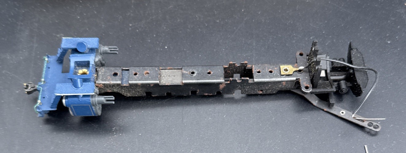 RIVAROSSI HO Scale Steam Locomotive Chassis 305040 4-6-2 PACIFIC “BLUE COMET”