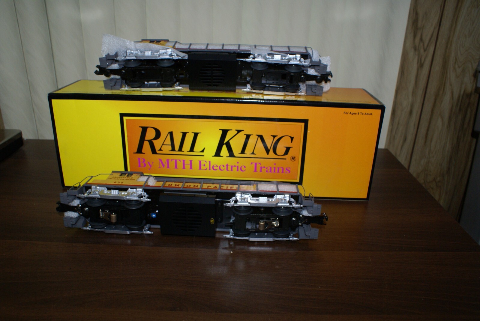 NEW UNION PACIFIC RS-27 PAIR PROTO 2 30-2251-1 , 30-2251-3 NEW BATTERY TESTED