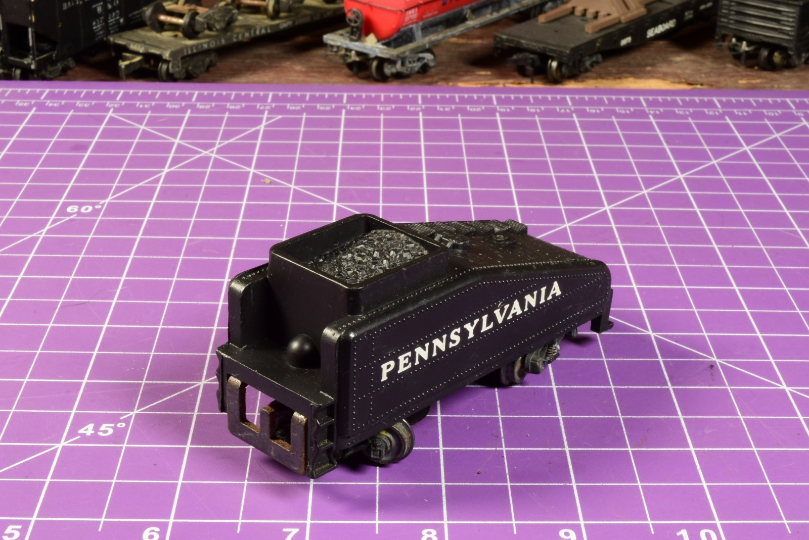 2.4 oz TrkRdy Slope Tender Pennsylvania, scratching on the sloped surface