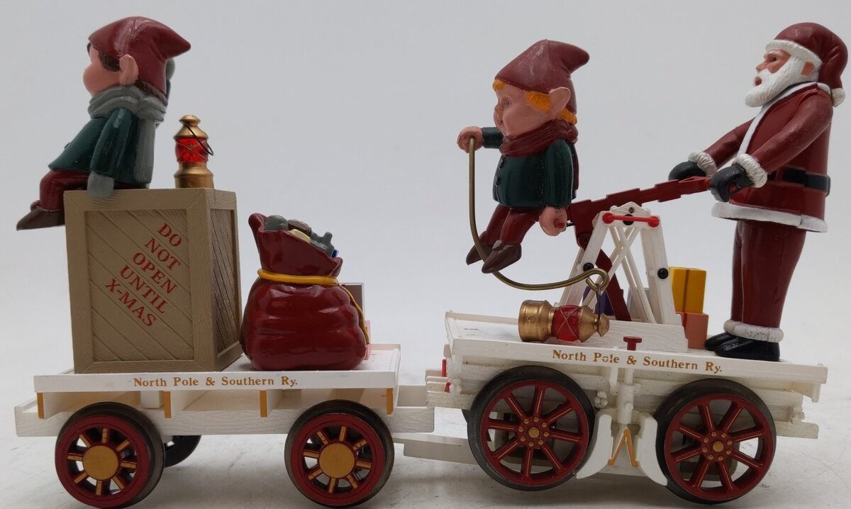 Bachmann 96241 #2 Christmas Handcar w/Santa & Elf EX