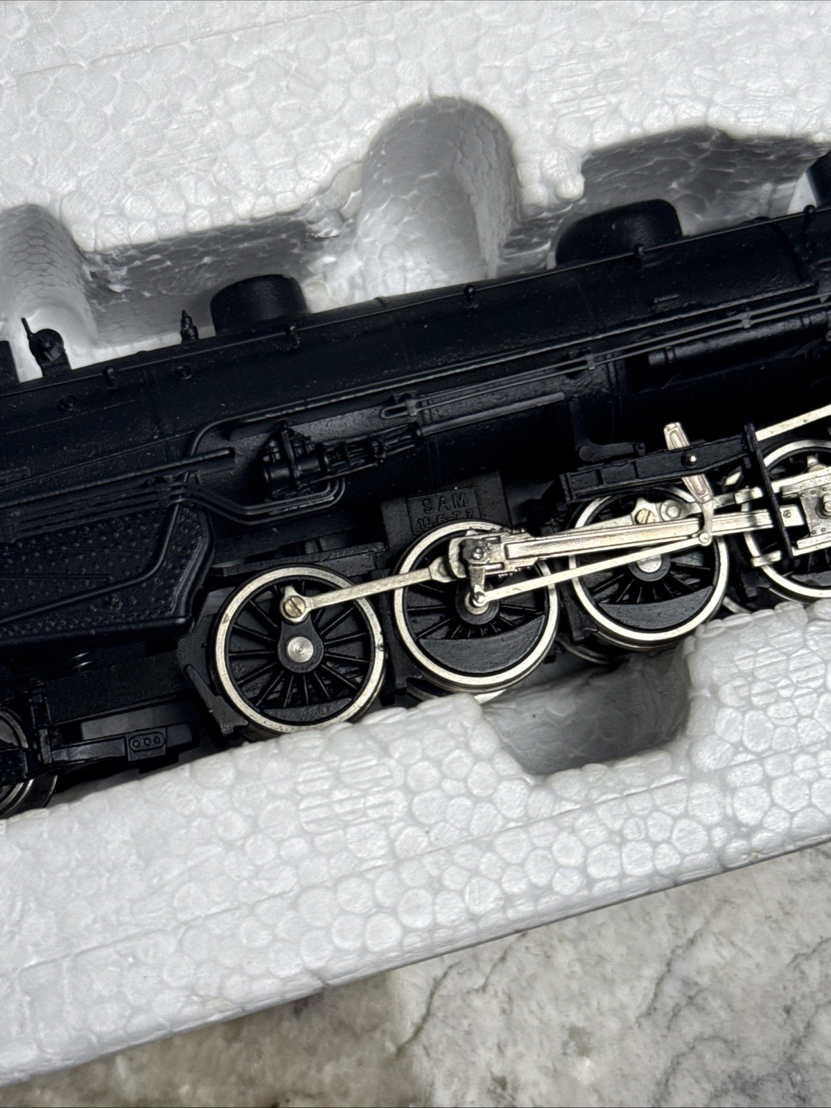 Oriental Limited Powerhouse HO 8032 USRA Light Mikado 2-8-2 L&N Steam Loco NOS