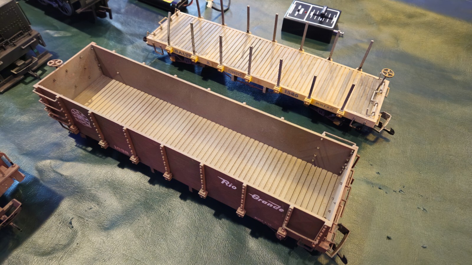 G SCALE Lot Bachmann Big Hauler Works! W/ 20 Tracks,Remote, And Untested Battery