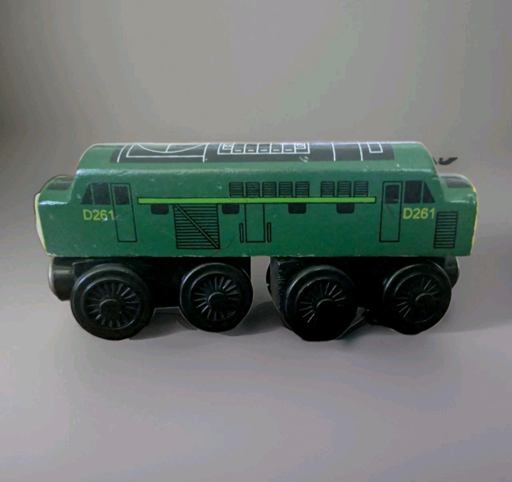 Thomas Friends Wooden Railway D261 Class 40 Green Diesel Train Engine