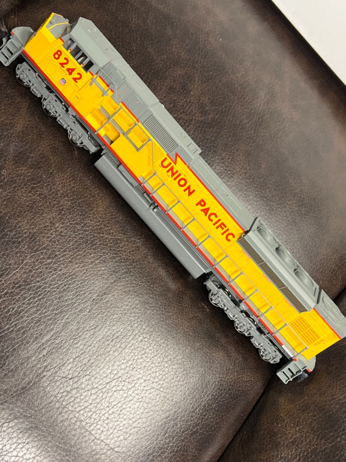 New HO KATO 37-6362 SD90/43MAC UP #8242