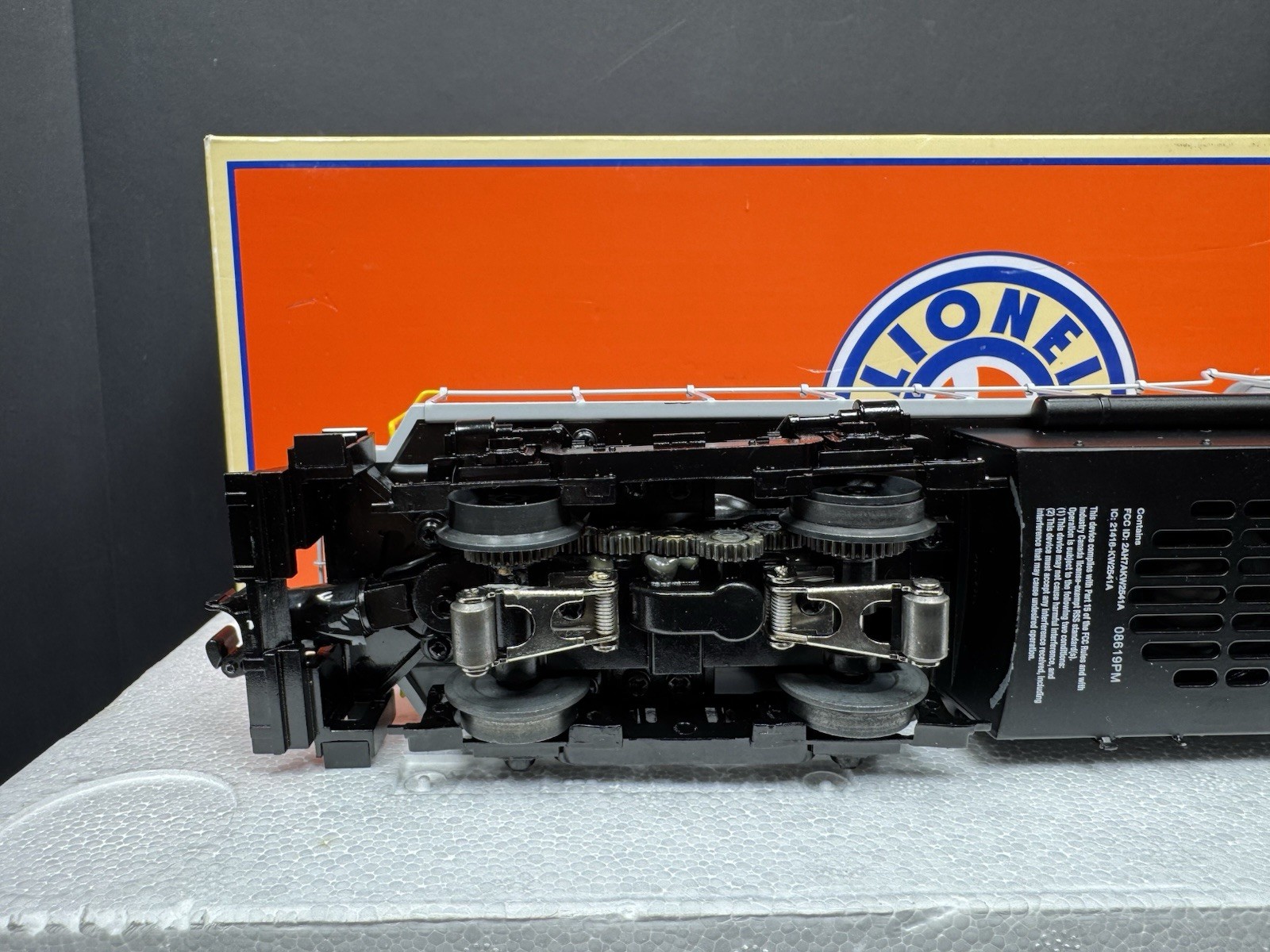 Lionel LEGACY 1933051 Louisville & Nashville L&N RS-11 diesel engine #952 LNIB