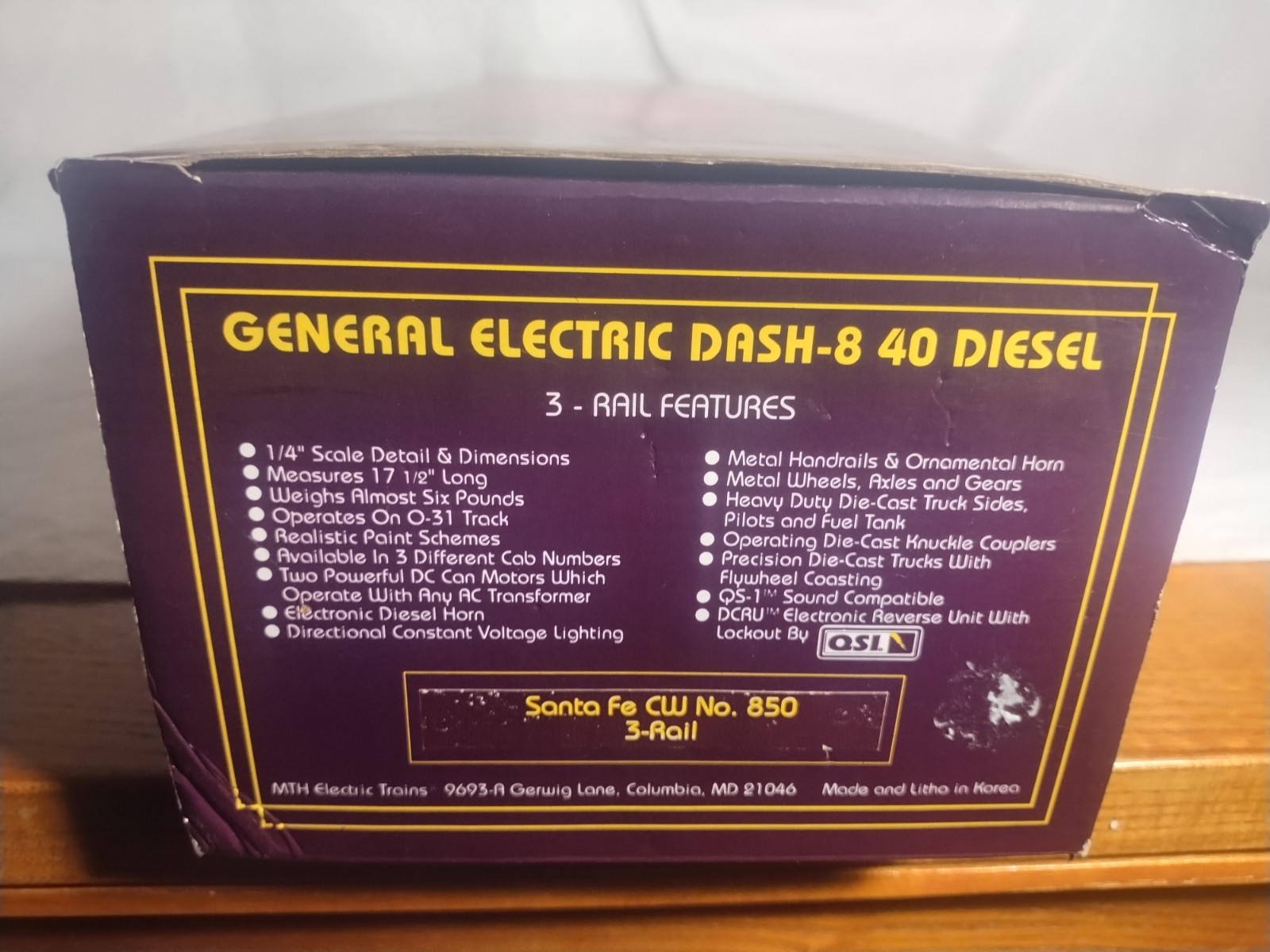 MTH General Electric Dash-8 40 Diesel Santa Fe #850