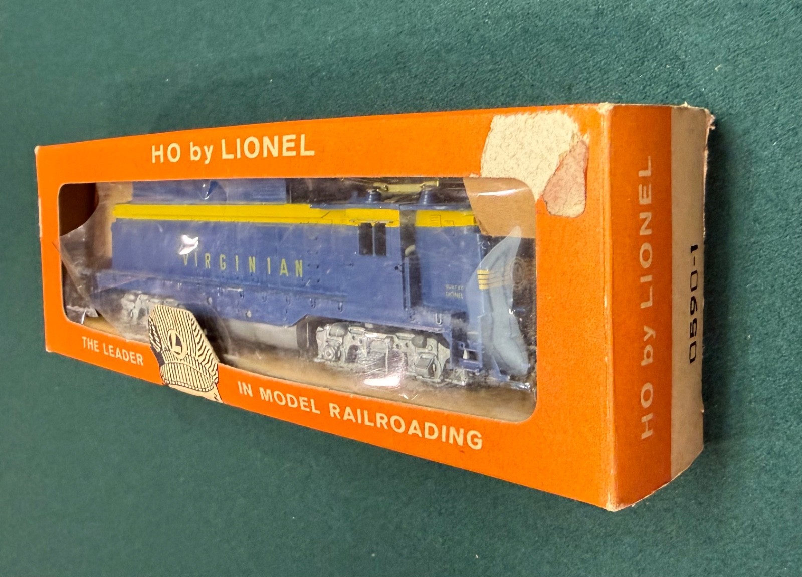 Lionel HO Virginian Rectifier Locomotive produced by Athearn in 1959