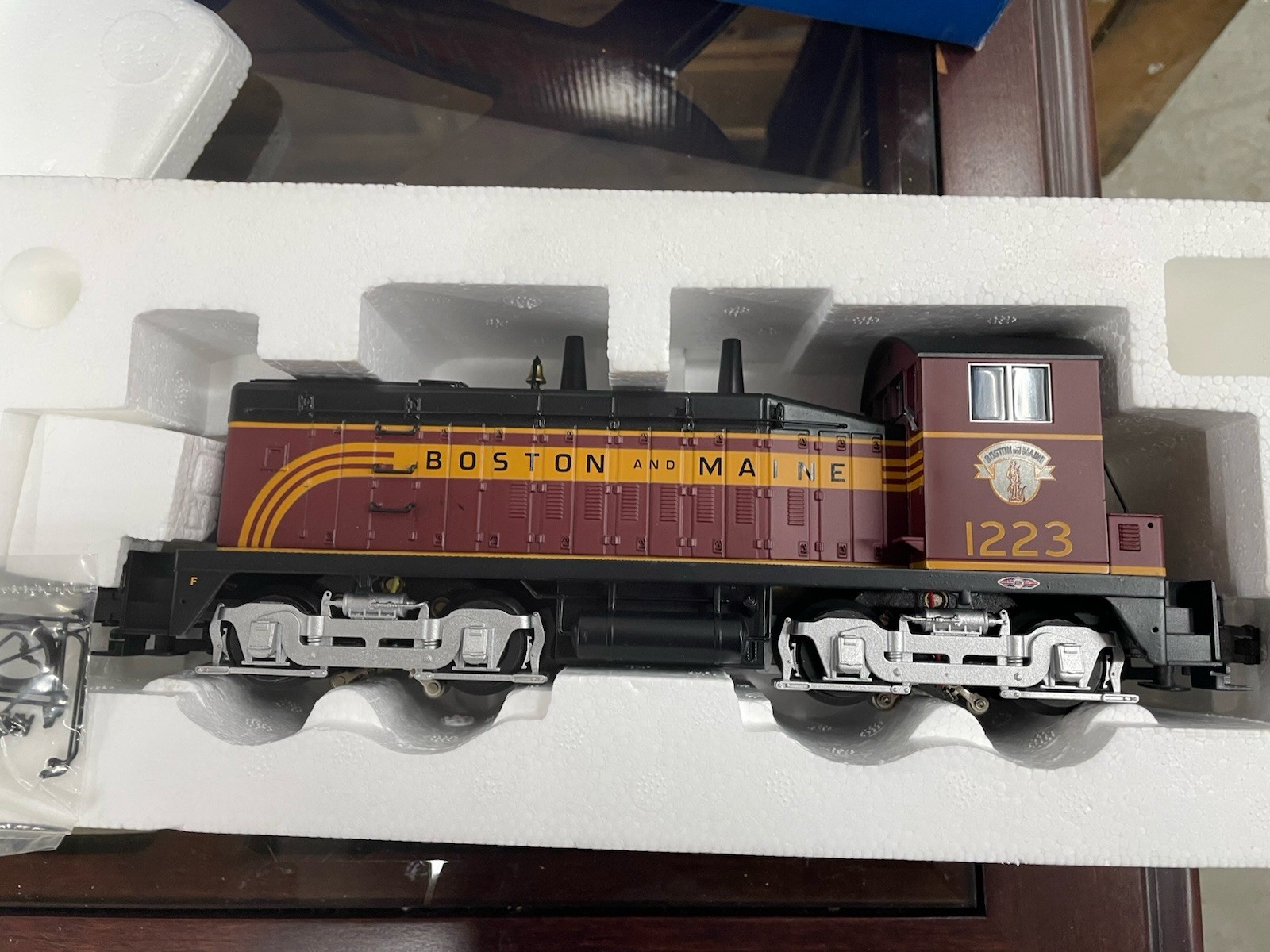 Atlas 6125-1 Boston & Maine SW-9 Diesel Switcher AS-IS
