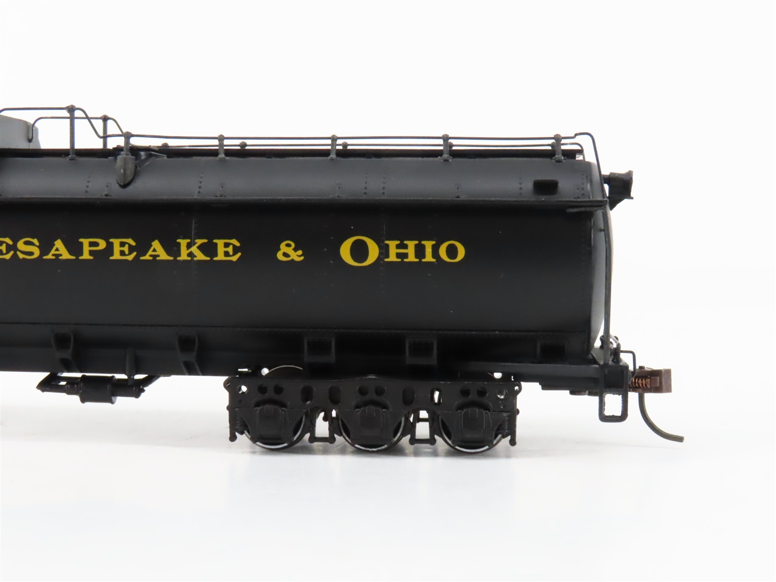 HO Bachmann Spectrum 82503 C&O Chesapeake & Ohio 4-8-2 J2 Steam #543 – DCC Ready