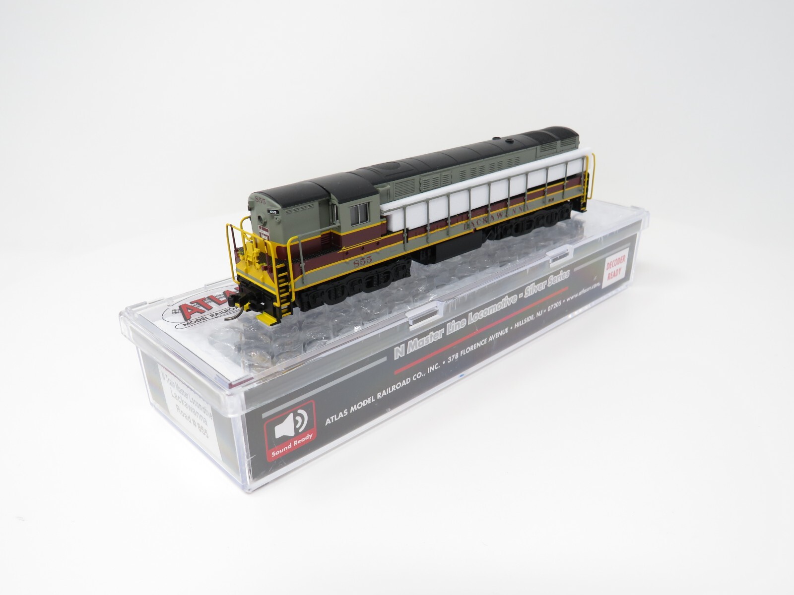 Atlas N 40005385 Lackawanna FM Train Master H24-66 Diesel Locomotive Freight