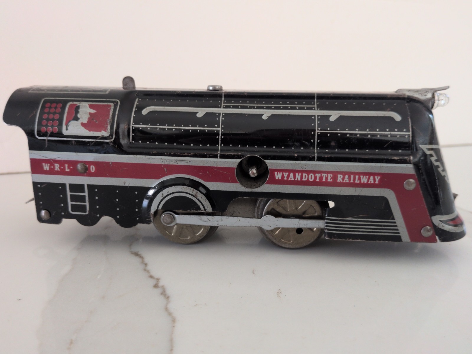 Wyandotte Prewar Tin Windup Locomotive WRL 70 O Gauge Prewar Tested And Runs