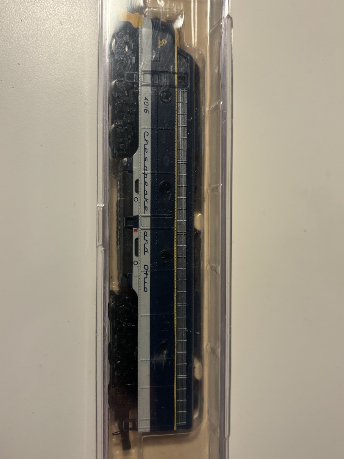 Life-Like N Scale E8 Diesel Locomotive Chesapeake & Ohio #4016 #7204 NIB