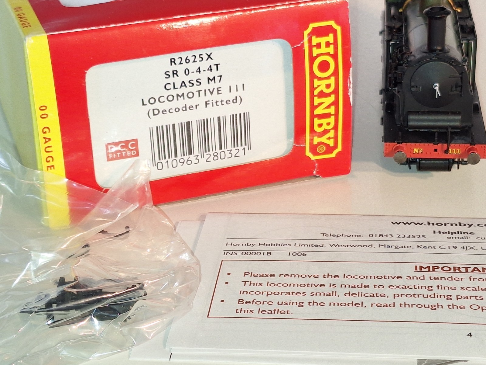 Hornby R2625X DCC Fitted SR 0-4-4T Loco #111. New Old Stock. Mint Cond. Boxed.OO