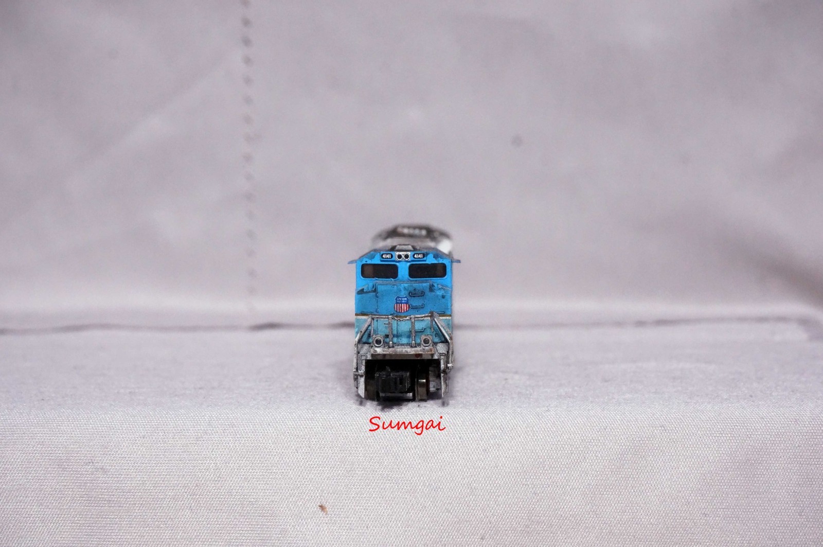 AZL 63109-7 UP Heritage George Bush 4141 SD70Ace Loc WEATHERED Z Scale Z Gauge