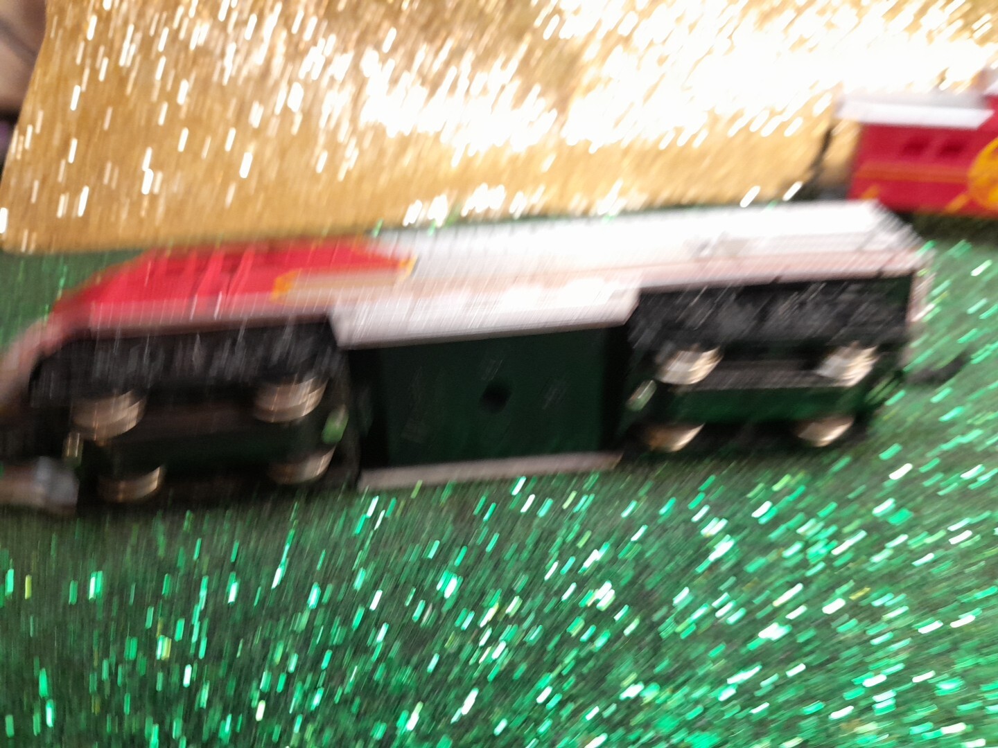 Ahm Santa Fe Locomotive Life -Like Caboose Combo See Description.