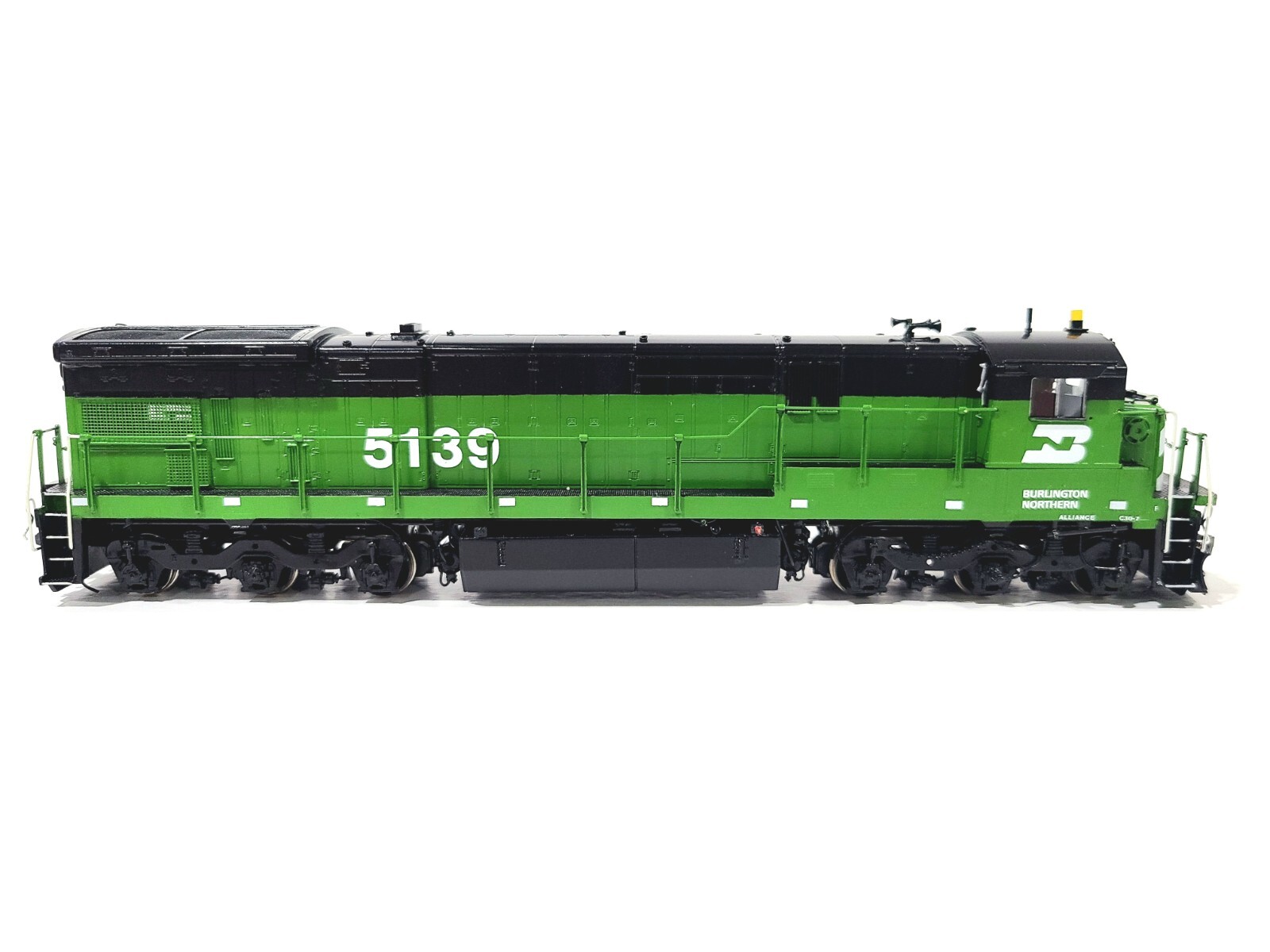 Overland OMI Ajin BN GE C30-7 Burlington Northern #5725 CP HO Brass Model