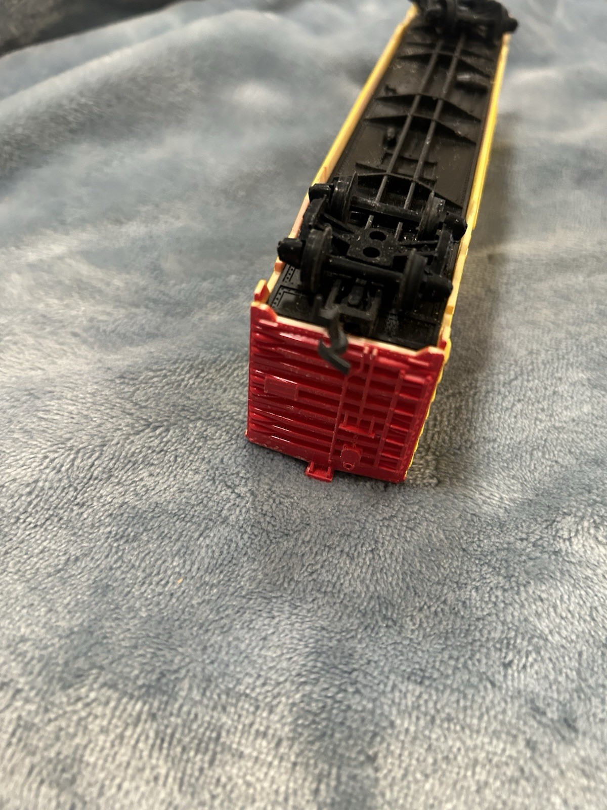 HO 1/87 Old Dutch Cleanser Train Car. As-is