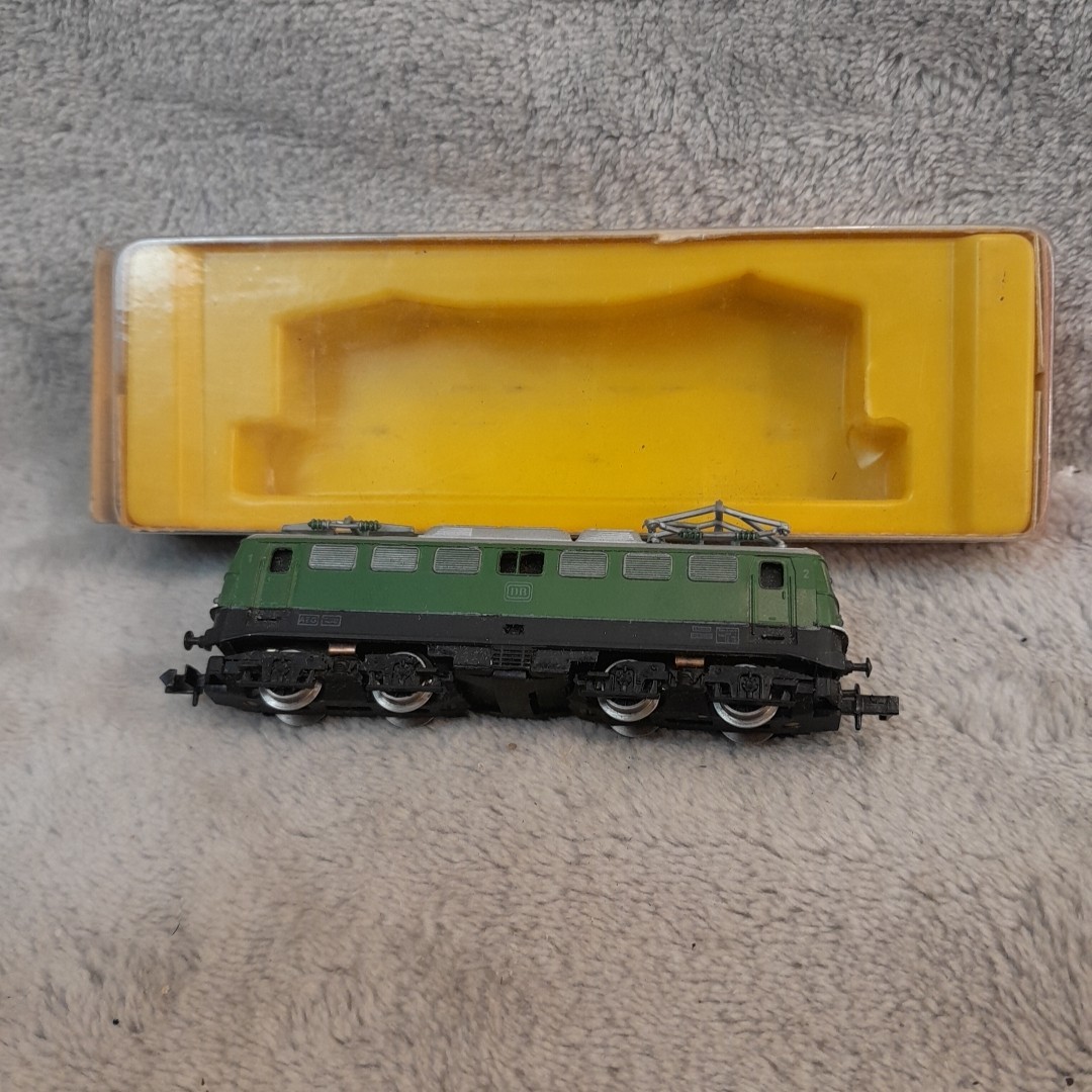 N Scale 9mm 1:160 Arnold Rapido 0235 Electric Locomotive Green Vintage-As Is