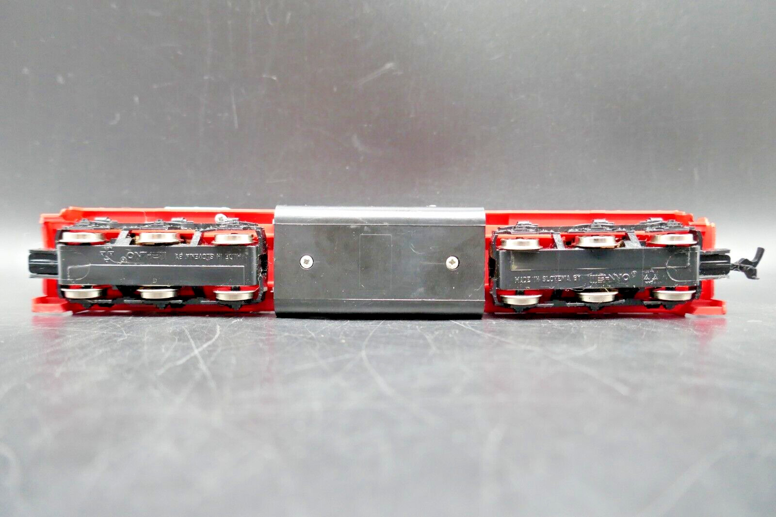 HO Mehano SD40 Shop N Save Locomotive – Tested & Working