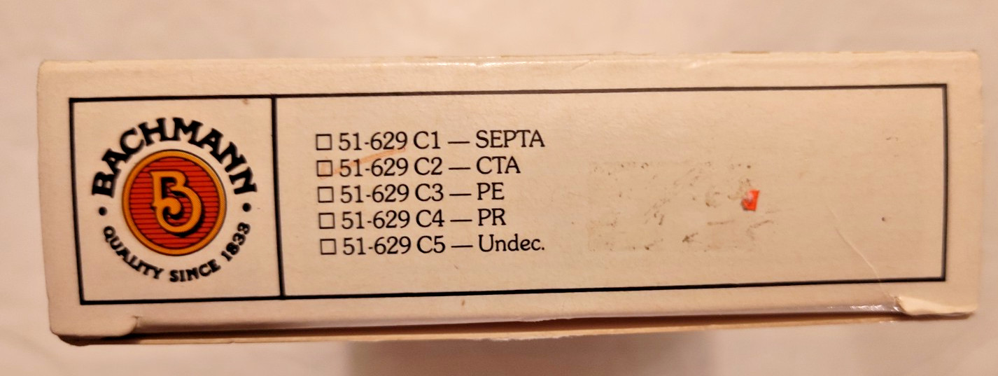N Scale Bachmann PCC Trolley Chicago Transit Authority No 7123