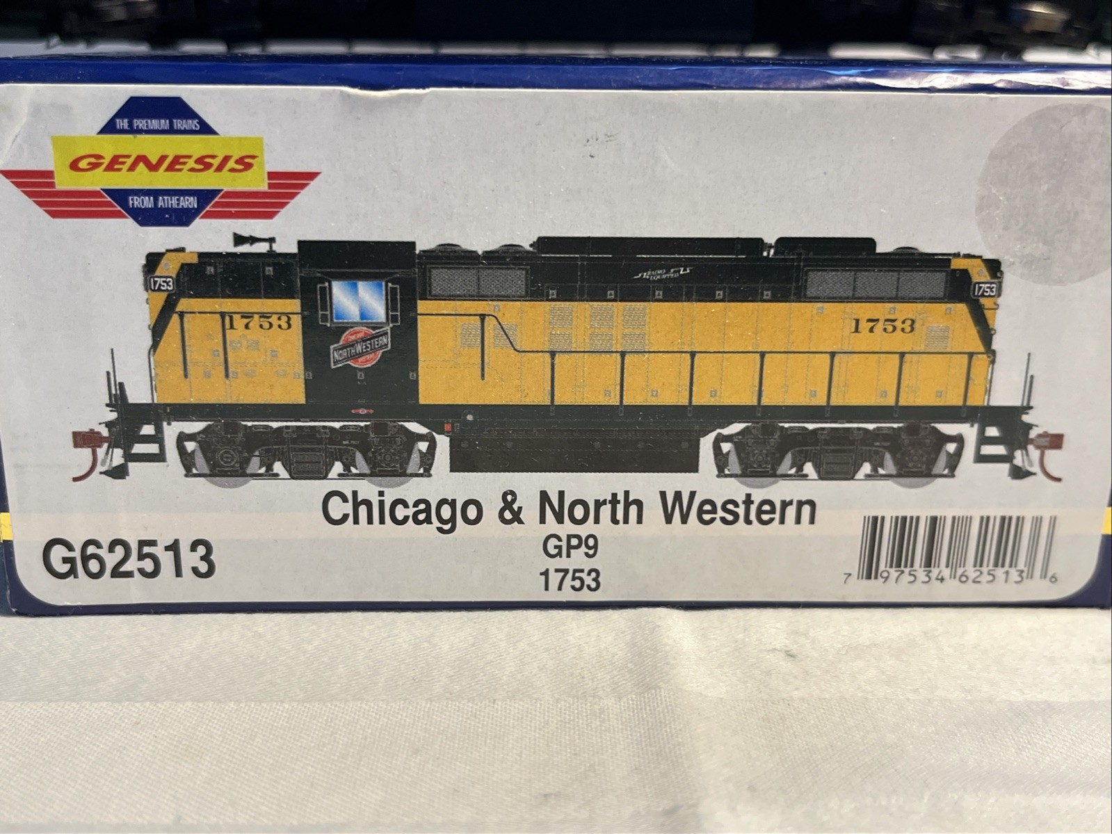 HO Scale Athearn Genesis CNW GP9 #1753 DCC READY TESTED