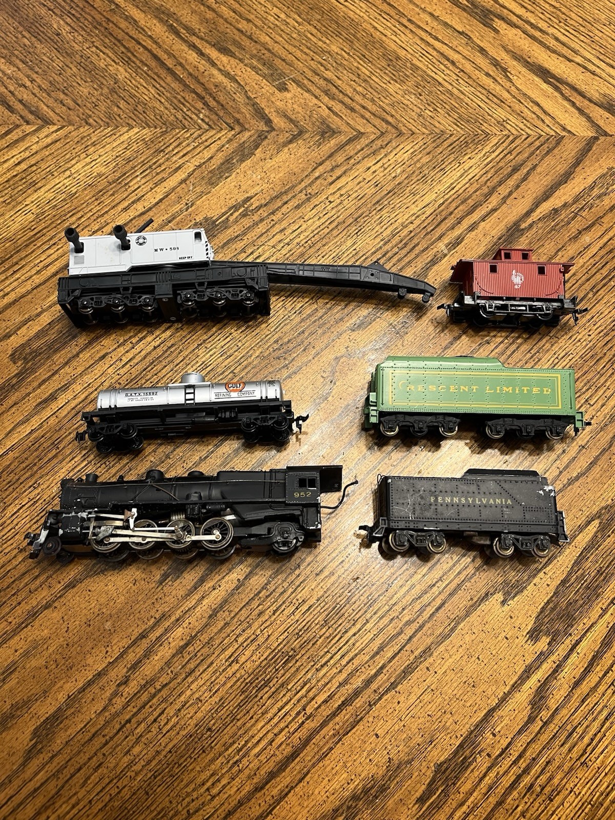 Vtg 1950s HO Scale Cast Iron Steam Locomotive W/ Tender #952 PRR +Extras Works