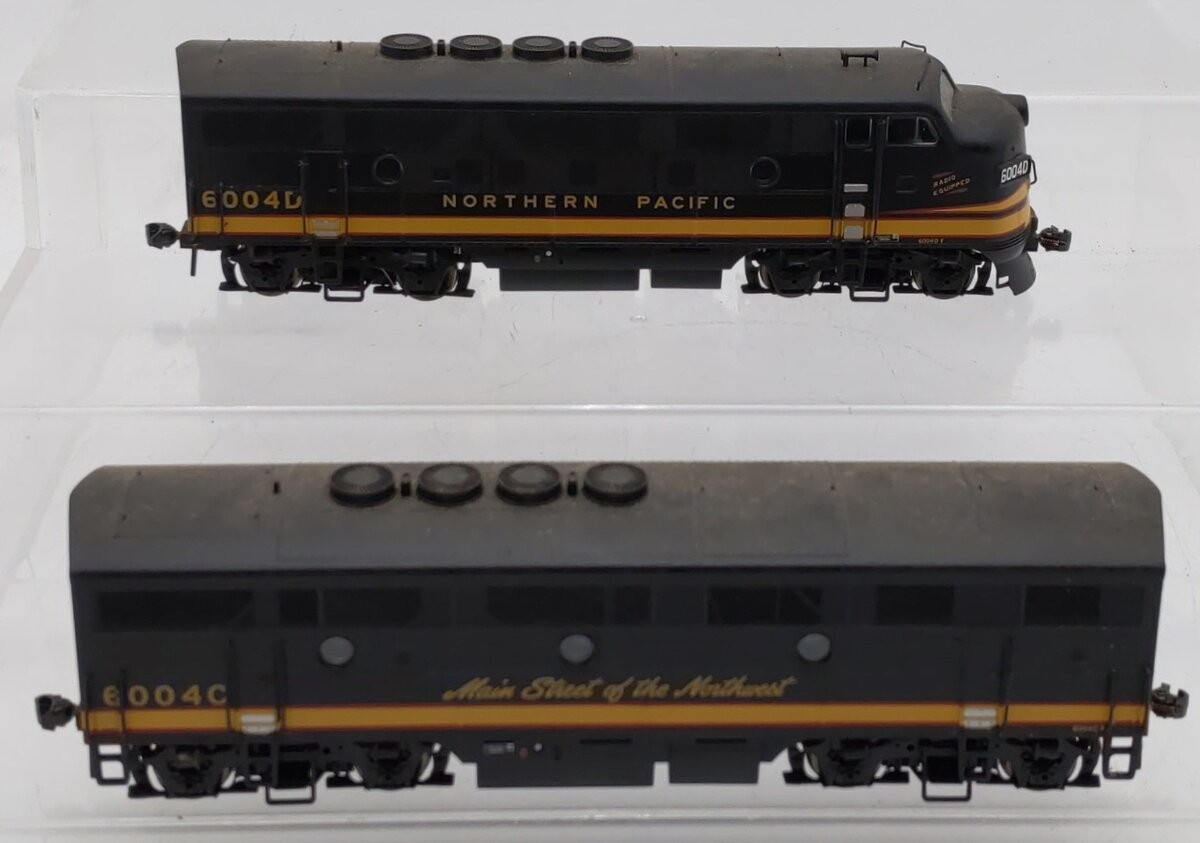 Proto 1000 920-35007 Northern Pacific F3 A/B Diesel Locomotive Set EX