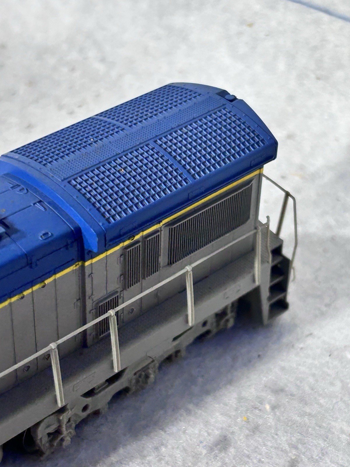 Handsome Atlas U-33C Delaware & Hudson Railway Locomotive HO