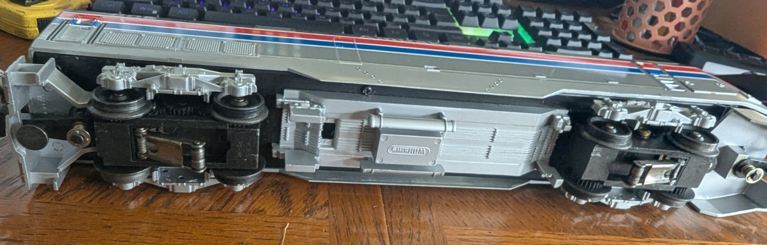 williams amtrak engine #805 NO BOX