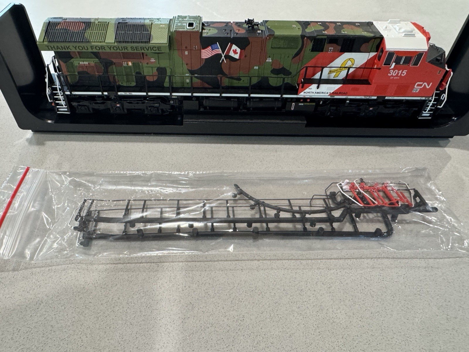 Intermountain HO GE ET44AC Canadian National Vetrans #3015. Factory ESU LokSound