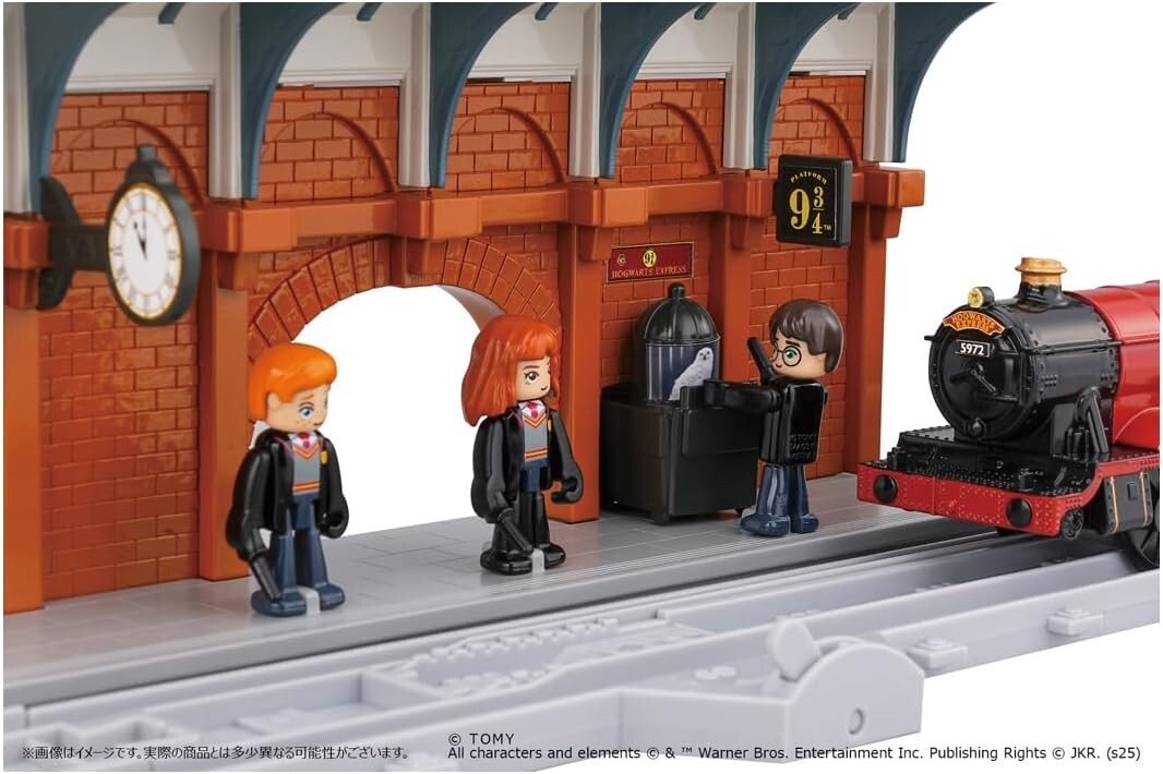 Plarail Harry Potter Hogwarts Express Train Model Toy Set Takara Tomy 2025