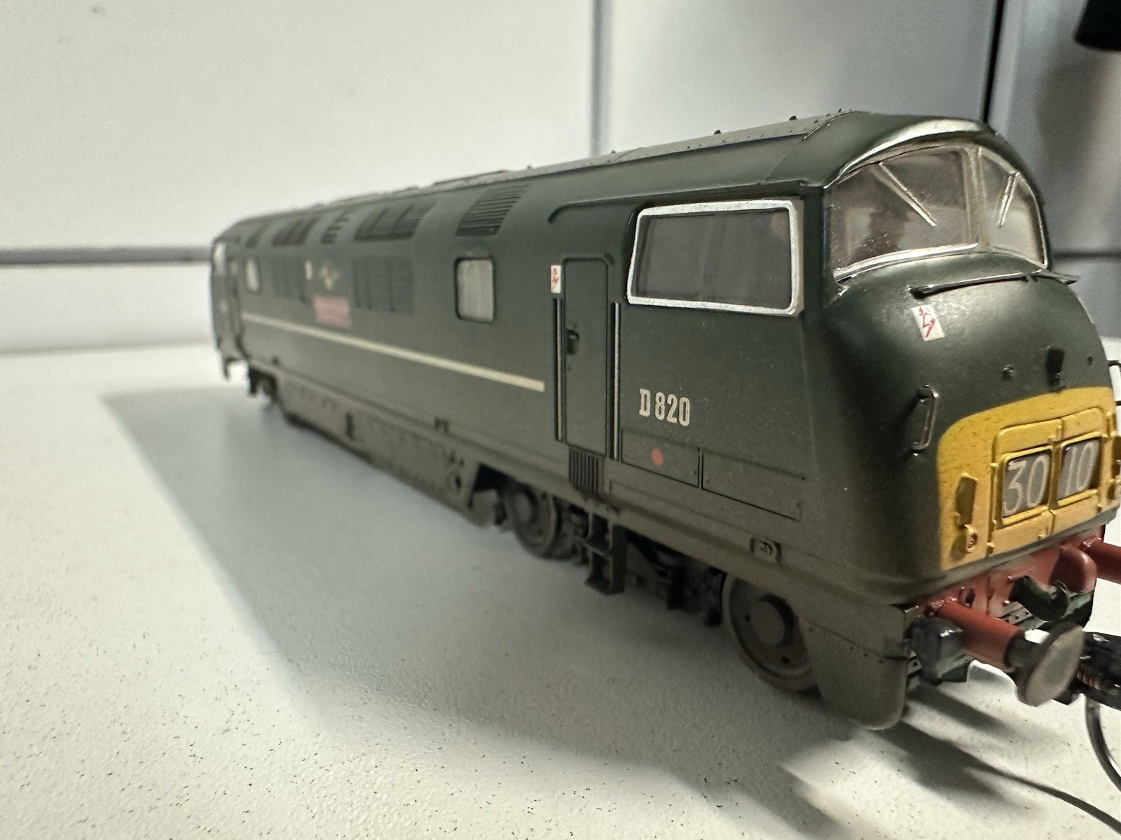 BACHMANN 32-058 CLASS 42 WARSHIP DIESEL LOCOMOTIVE GRENVILLE BR GREEN WEATHERED