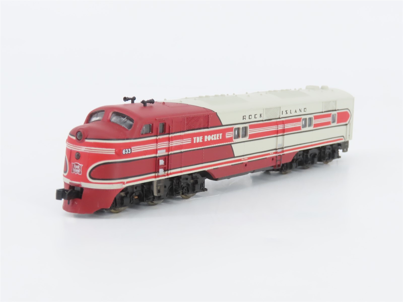 N Scale Life-Like 7015 RI Rock Island “Rocket” EMD E7A Diesel Locomotive #633