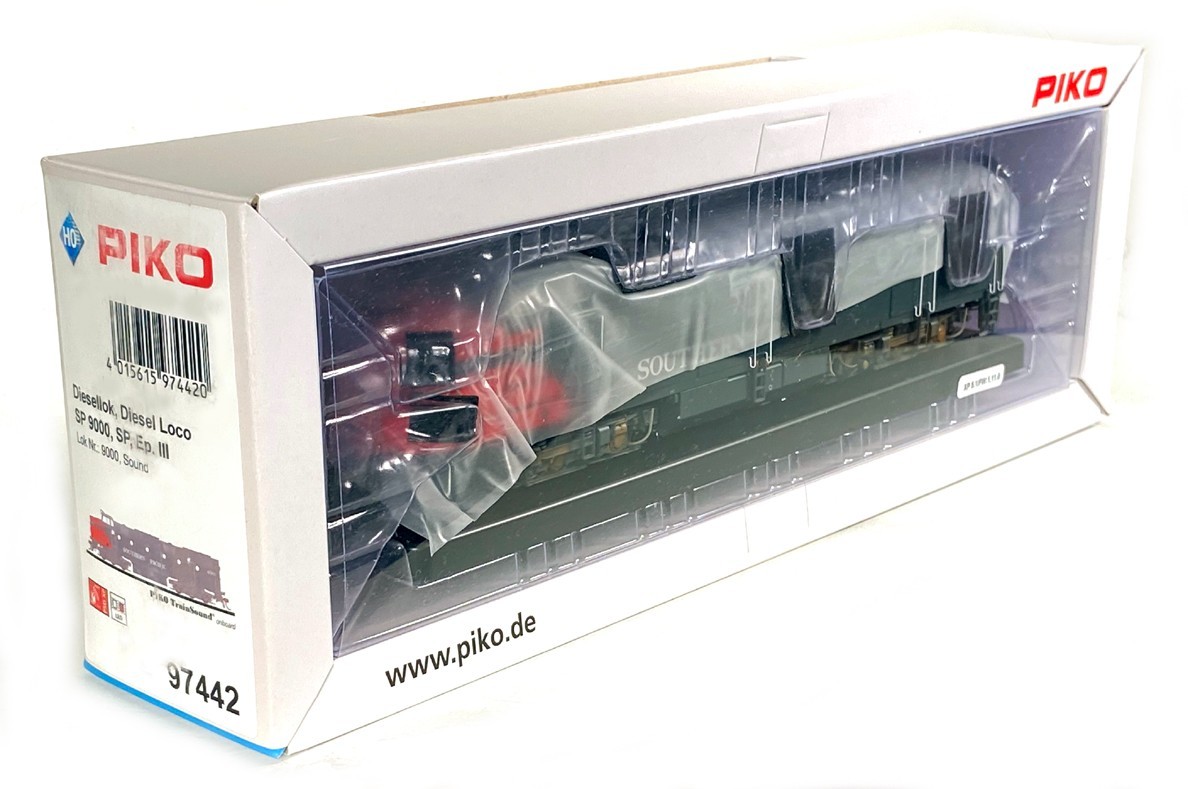HO PIKO 97442 — SOUTHERN PACIFIC ML4000 9100 w/DCC & SOUND – “USED & WEATHERED”