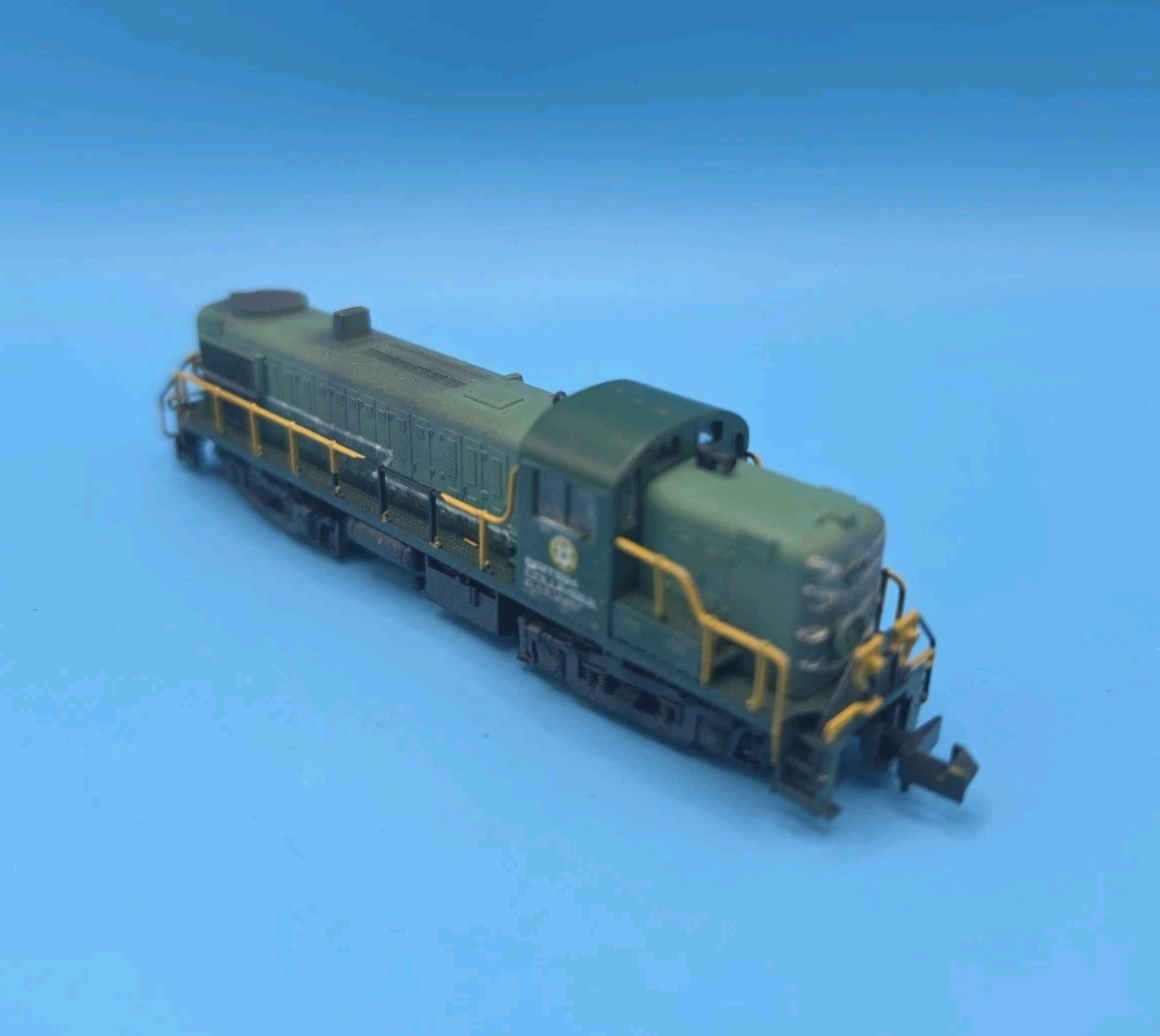 N Scale Atlas RS-3 British Columbia BC Rail 570 Switcher Locomotive Engine