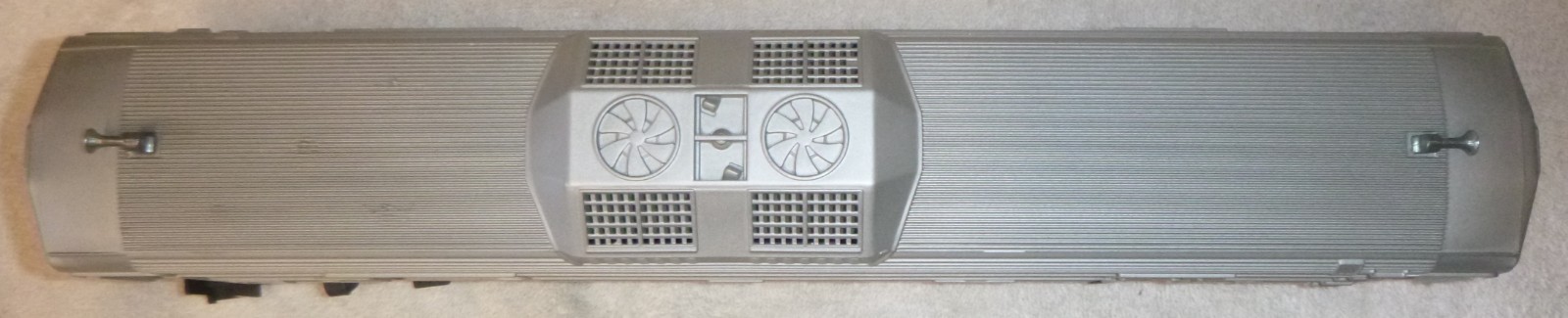 Lionel 2550 Non-powered Baltimore and Ohio Budd RDC-4 Mail & baggage car