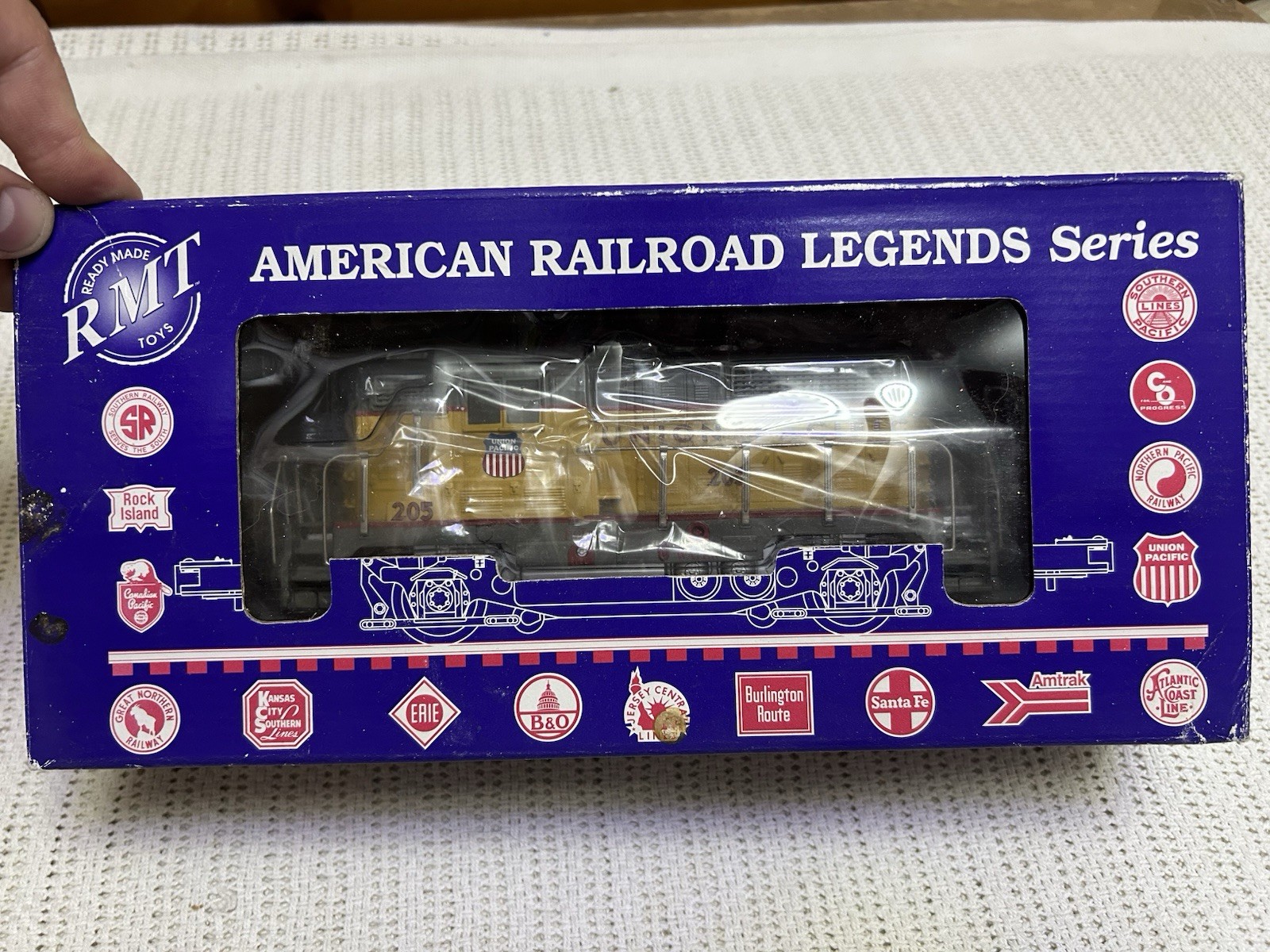 O RMT 4173 UP Diesel #205 GP Diesel Locomotive – (LNIB)