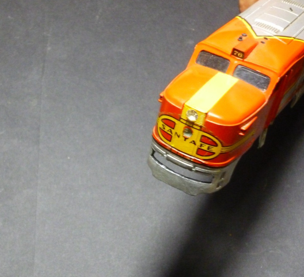 Ho Athearn Diesel locomotive Alco PA shell Santa fe