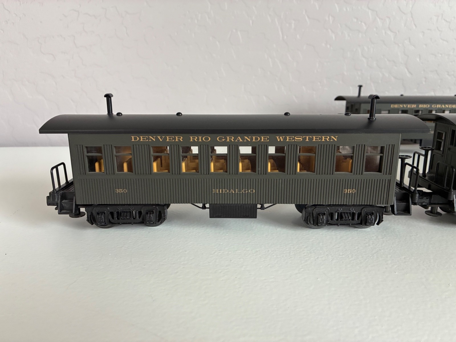 MTH 30-1160 30-6406 Denver & Rio Grande Steam Engine & Overton Passenger Cars