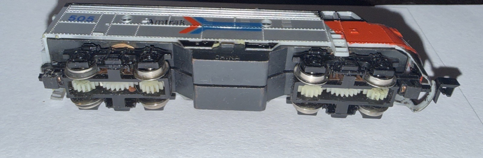 BACHMANN N SCALE EMD F-9 DIESEL AMTRAK #505