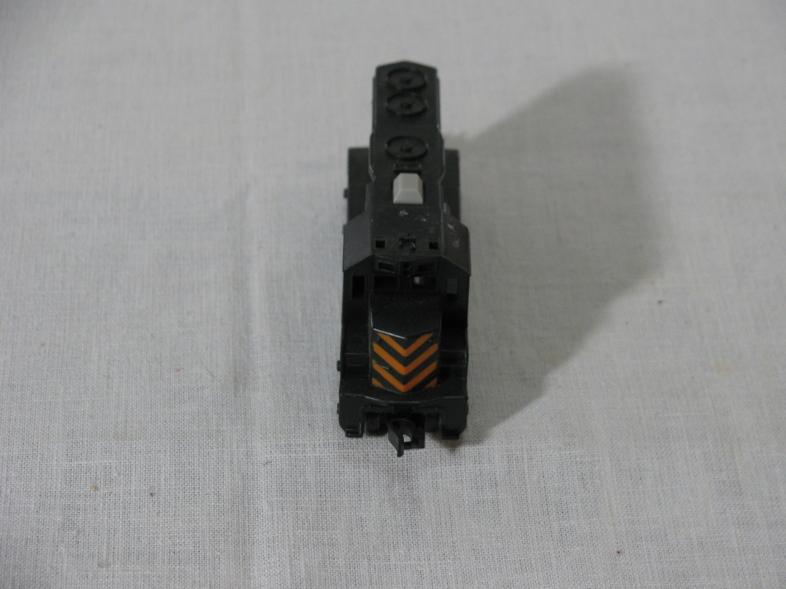 Vtg Mattel N Scale Diesel Locomotive w/Pop Out Engineer, Rio Grande 3980, 1983