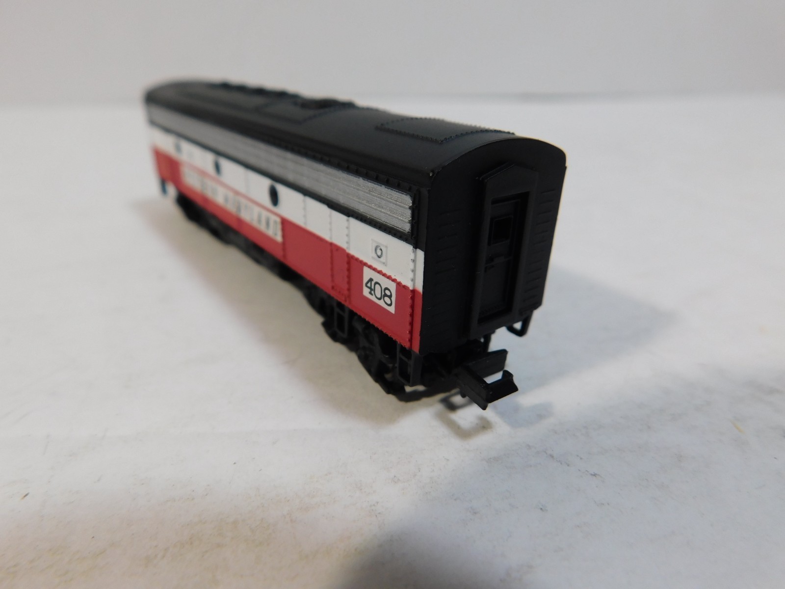 Bachman N Scale Western Maryland Diesel Locomotive B Engine Road #408