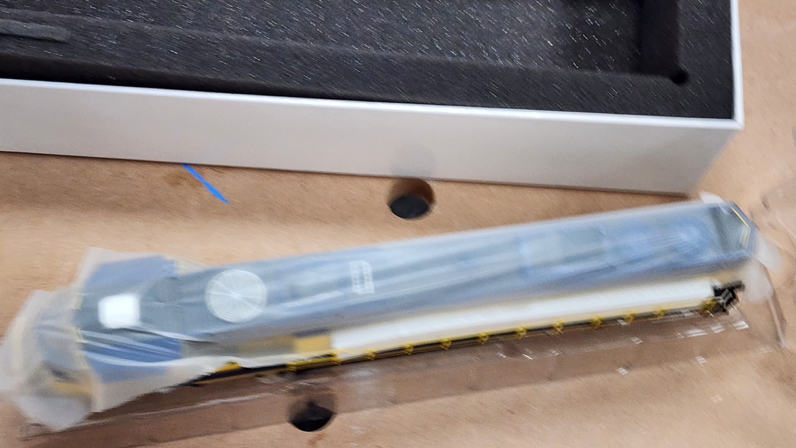 RARE*** ALASKA Railroad SD70MAC HO Scale Atheran Genesis
