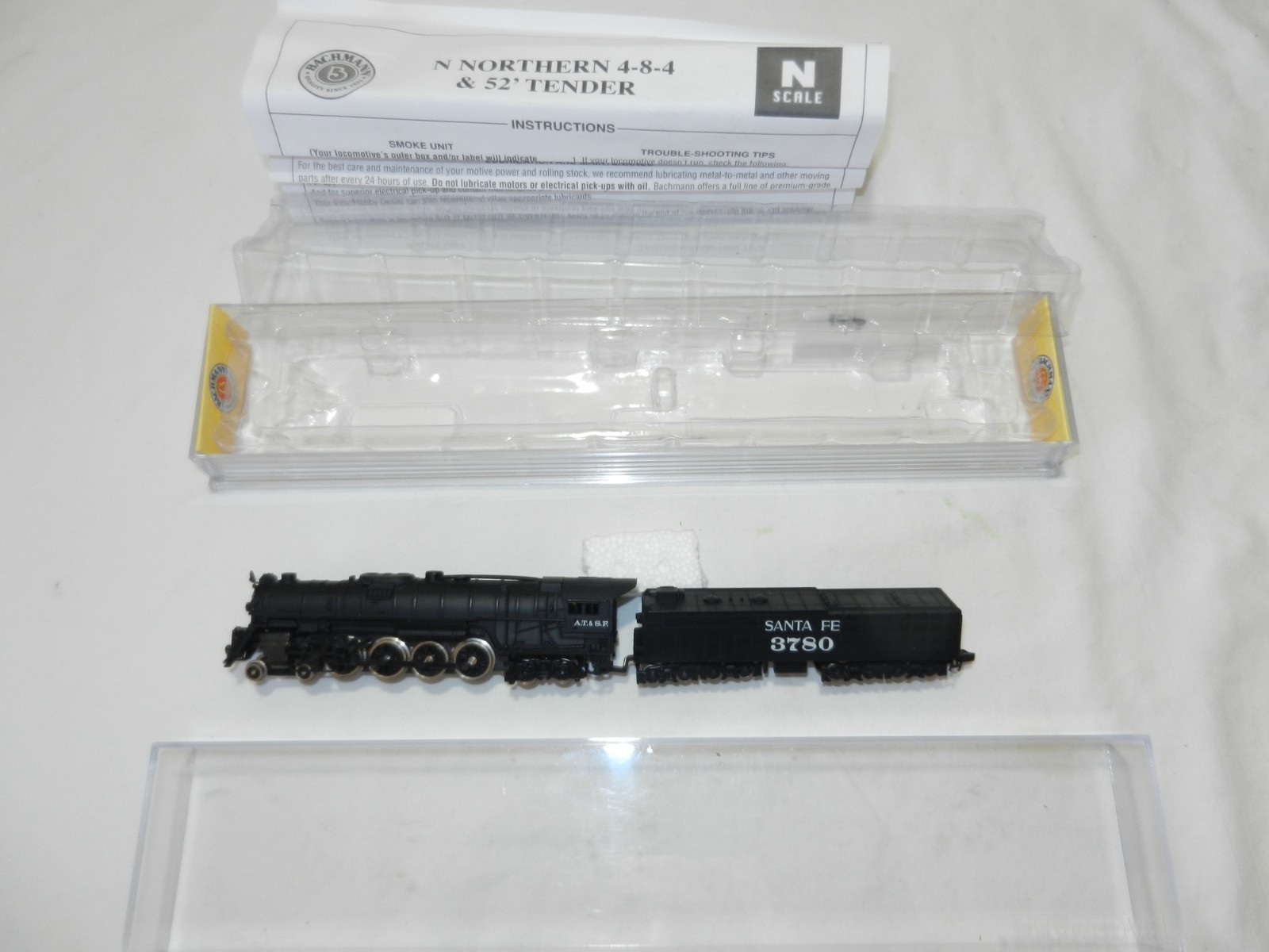 N Bachmann #58153 Santa Fe 4-8-4 Steam Locomotive #3780 w/ Tender LNIB see video