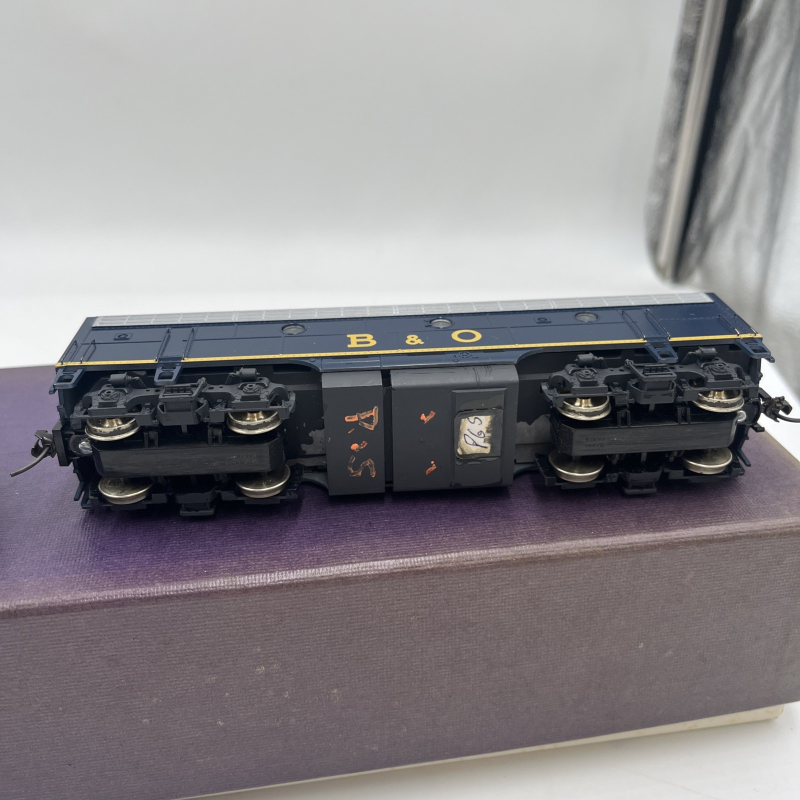 HO Scale F7A Ph 1 Early B&O #5614 – HO-Scale A&B Unit tested and works