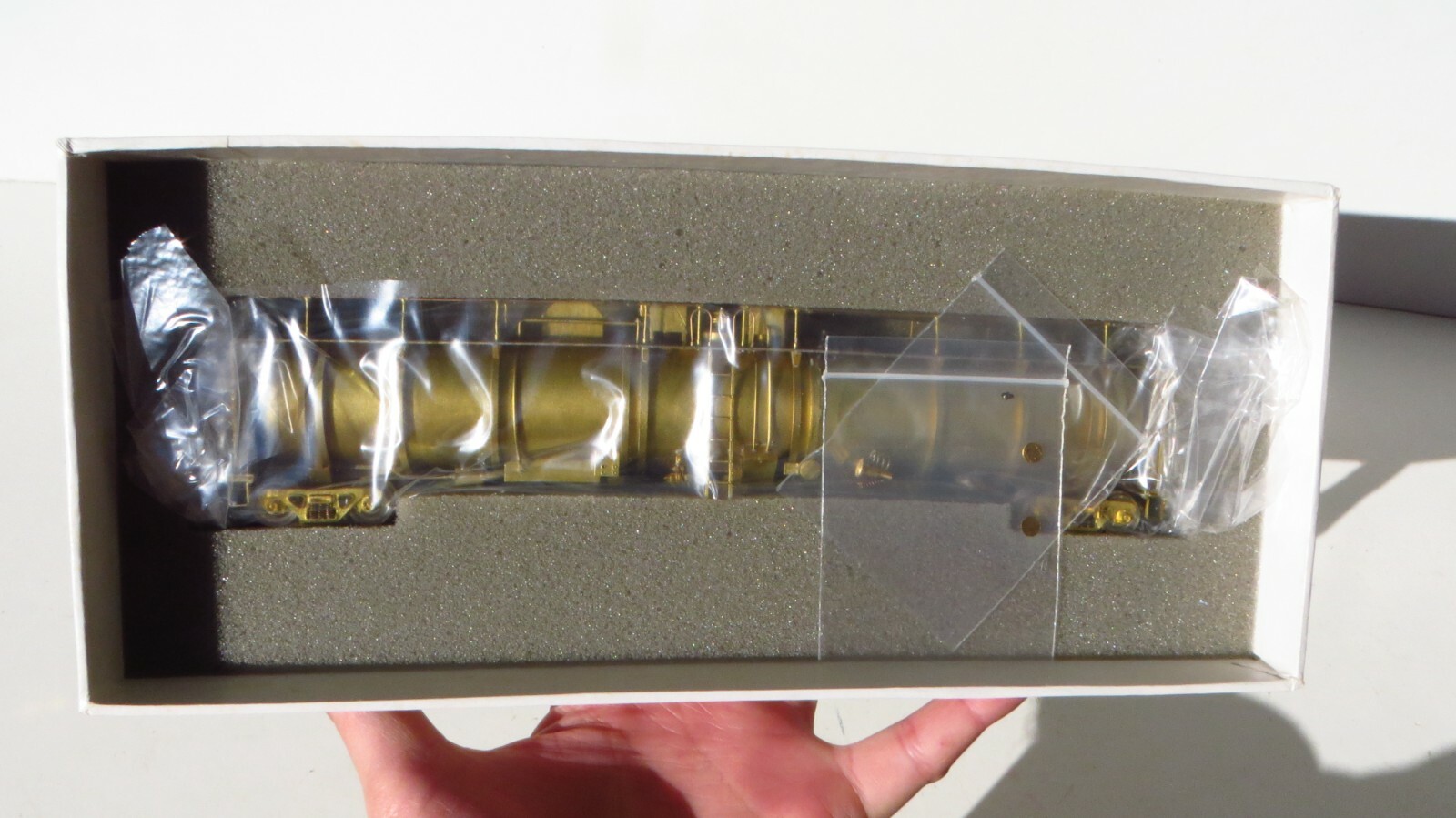 OVERLAND MODELS BRASS 61′ LIQUID AIR TANK CAR 15,000 GALLON – HO GAUGE IN BOX